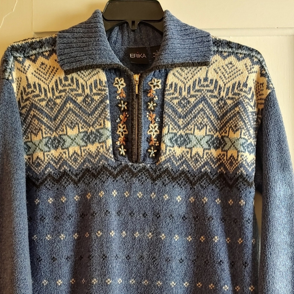 Sweater in really nice condition